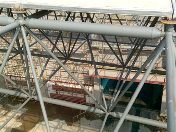 固原公安局网架天基板屋面